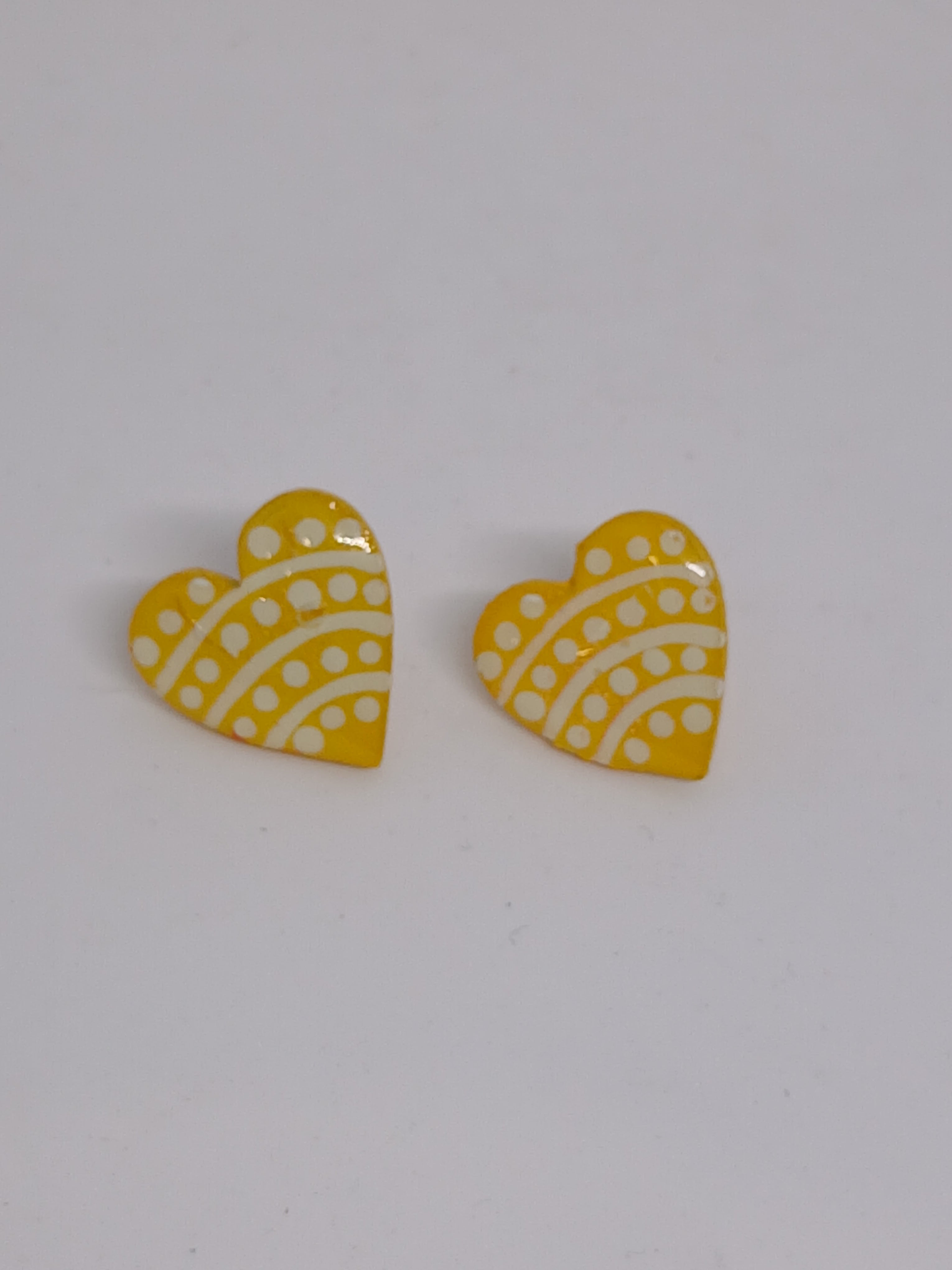Yellow – Hand-Painted Aboriginal Art Heart Stud Earrings (20mm)