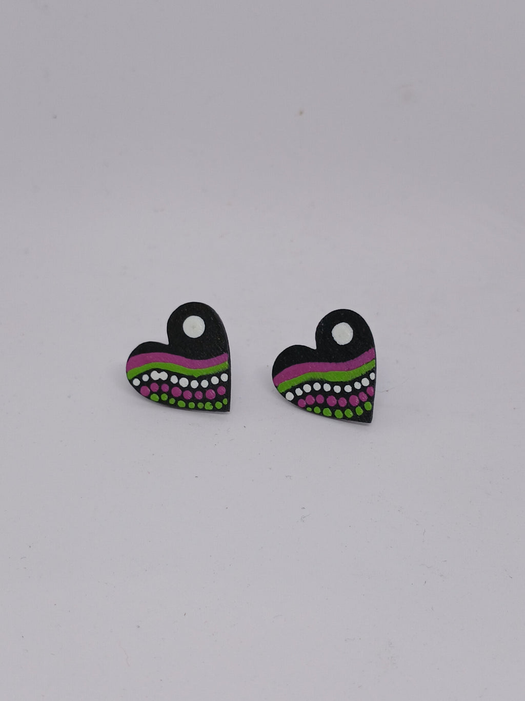 Black, Pink & Lime Green – Hand-Painted Aboriginal Art Heart Stud Earrings (20mm)