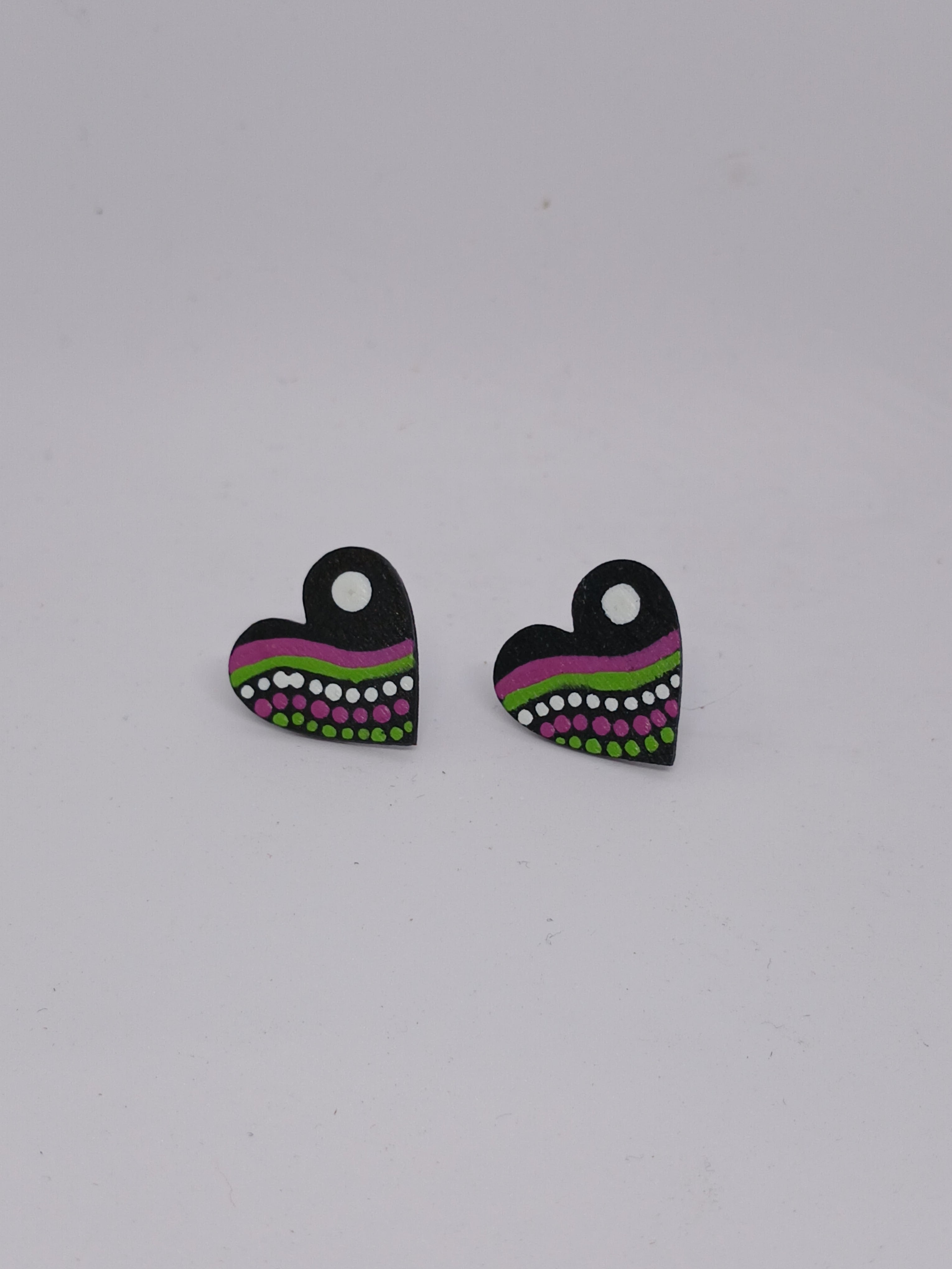 Black, Pink & Lime Green – Hand-Painted Aboriginal Art Heart Stud Earrings (20mm)