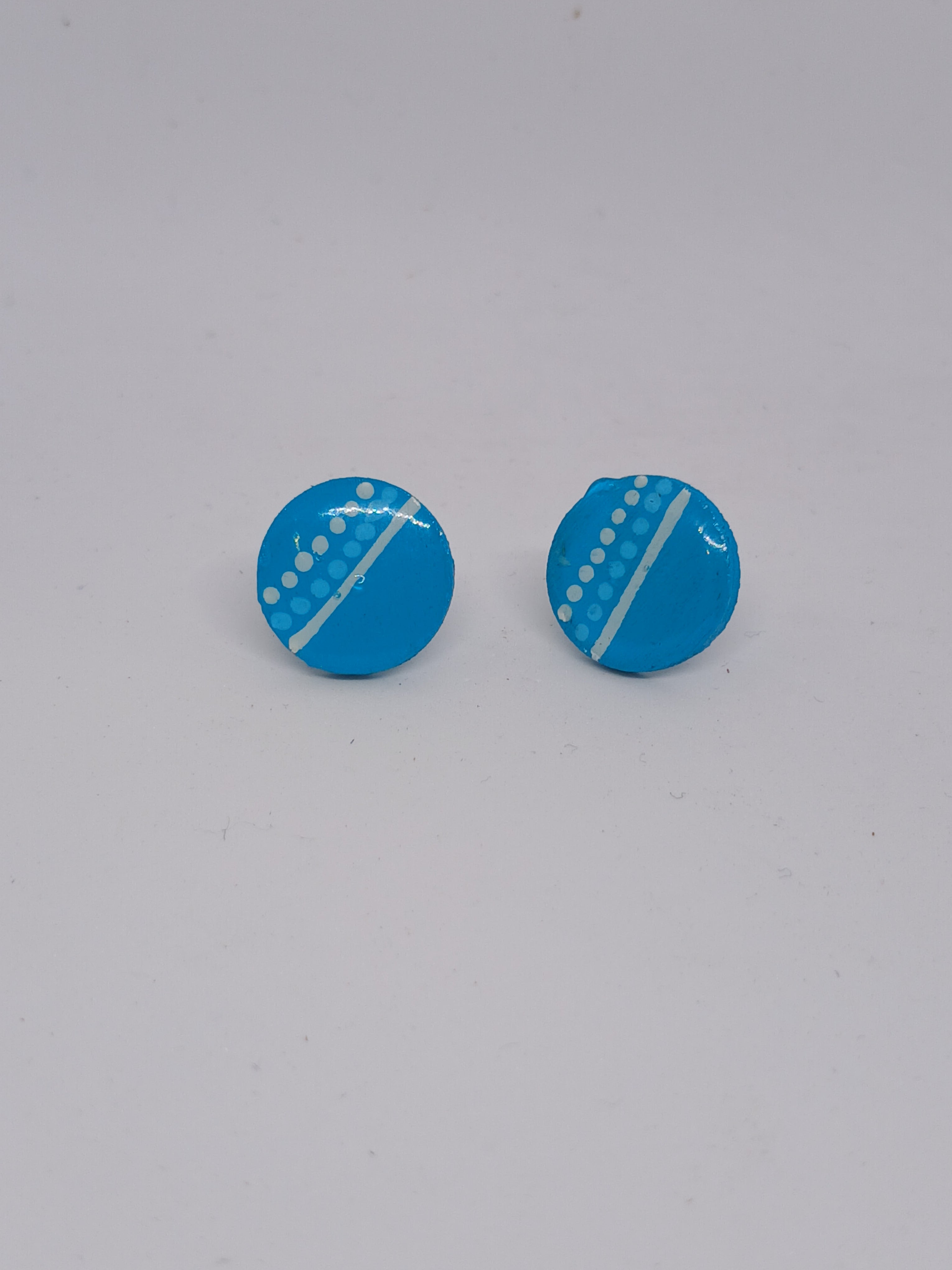 Aqua & white – Hand-Painted Aboriginal Art Round Stud Earrings
