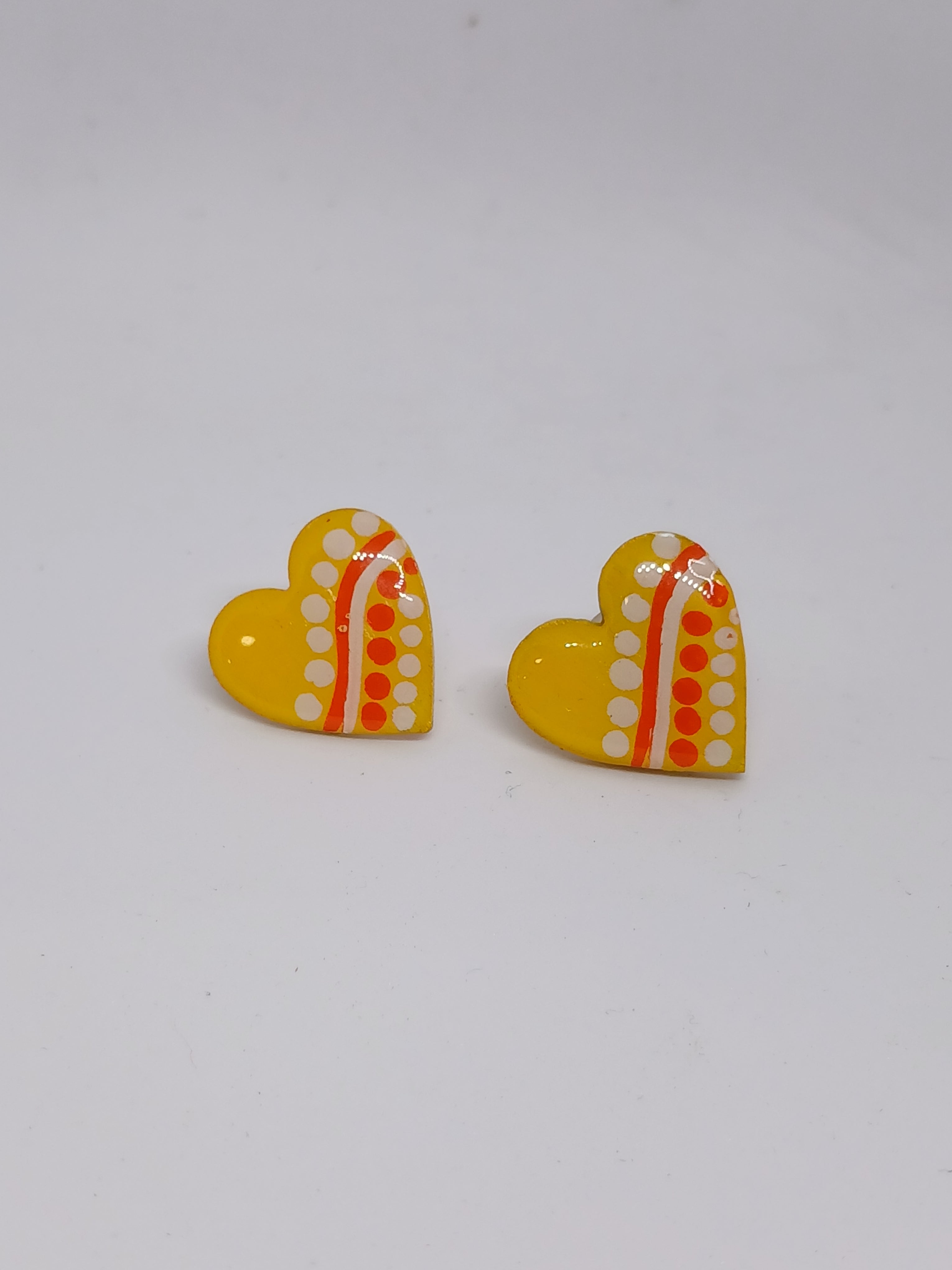 Yellow, Orange & White – Hand-Painted Aboriginal Art Heart Stud Earrings (20mm)