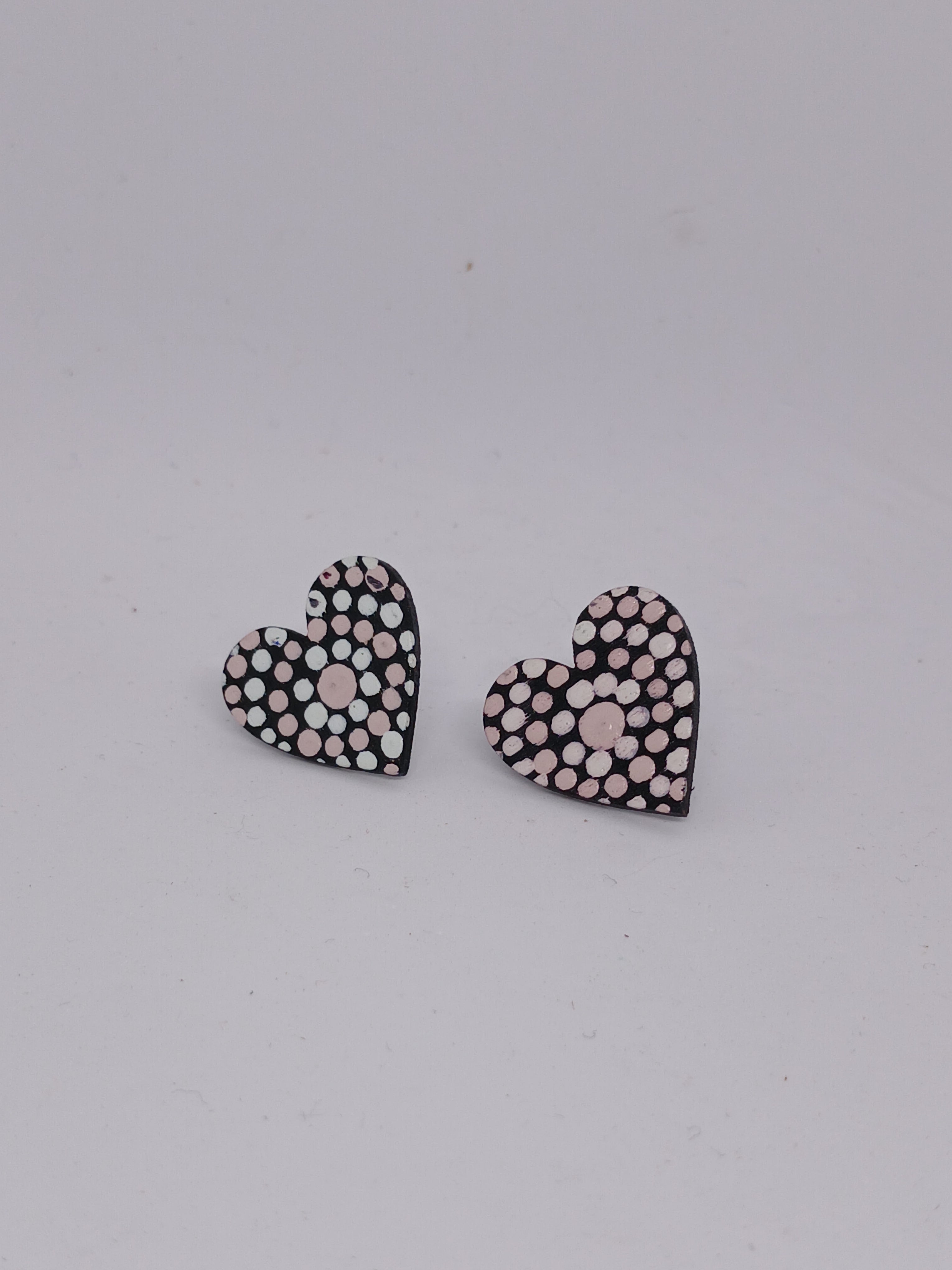 Pale Pink – Hand-Painted Aboriginal Art Heart Stud Earrings (20mm)
