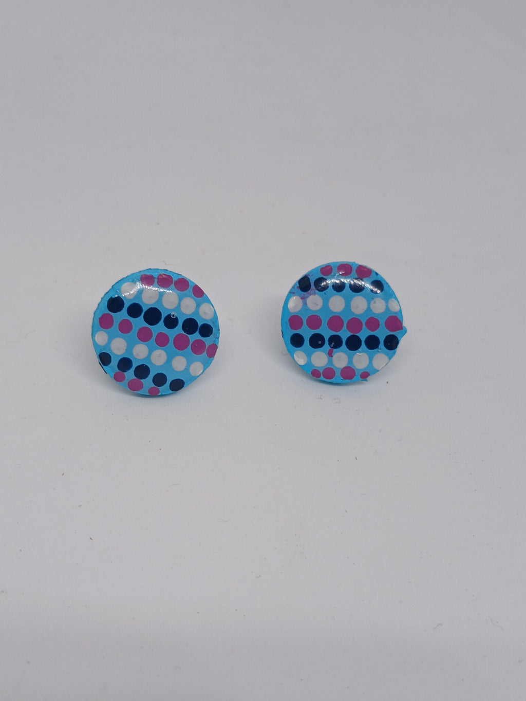 Sky blue, navy & magenta – Hand-Painted Aboriginal Art Round Stud Earrings